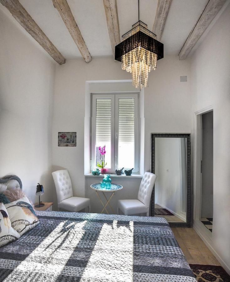 Emma'S Rooms B&B PUY 외부 사진